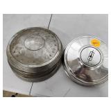 Oldsmobile Hubcaps, Mixed Condition