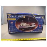 Lindberg Tuna Clipper Plastic Model Kit No. 77210