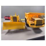 Scale Models of International Harvester Pay Hauler