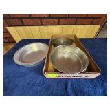 Metal Cake Pans in Various Sizes and Styles