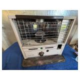 Comfort Glow Kerosene Heater, 19 in High, 20 in Wi