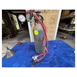 Pressurized Tank with Tap System and Pressure Gaug