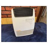Lasco Small Electric Heater, 13-Inch Tall