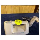 Black & Decker Handy Shortcut Electric Hand Mixer