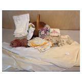 Oak Splint Basket w/ 15 Linens