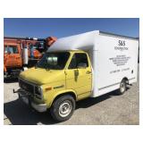 1994 GMC TV truck,