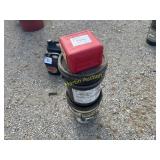 5 gal oil & gas can (2)