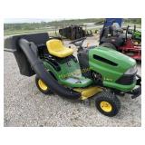 JD Mower LA115+