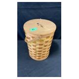 Planters Wicker Ice chest 1980 Planters Wicker Ice chest 1980