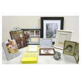 Picture Frames & Wall Decor