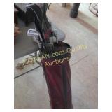 golf clubs in bag