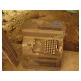 Cash Register, untested, has oil on it
