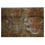 2 Pyrex Measuring Cups 2 Pyrex Measuring Cups