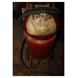 10 Gallon Sandblaster Complete with Hose/Nozzle 10 Gallon Sandblaster Complete with Hose/Nozzle
