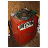 Lincoln 225Amp Electric Arc Welder Complete with Lincoln 225Amp Electric Arc Welder Complete with