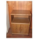 Microwave Stand on Wheels 25x19x33H Microwave Stand on Wheels 25x19x33H