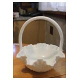 Fenton White Basket 9H Fenton White Basket 9H