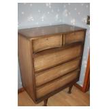 4 Drawer Dresser 34x18x43.5H 4 Drawer Dresser 34x18x43.5H