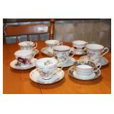 7 Cups & Saucers incl Royal Albert 7 Cups & Saucers incl Royal Albert