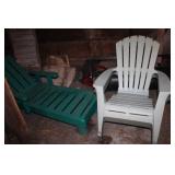 Wooden Lounge Chair & 2 Plastic Wooden Lounge Chair & 2 Plastic
