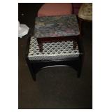 2 Stools