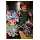 3 Dolls