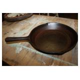 Cast Iron Pan 10D