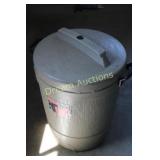 Rubbermade Garbage Can