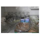 Assorted Glasses incl Pyrex Dishes