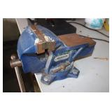 Mastercraft Vise