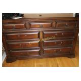 9 Drawer Dresser, 3 Handles need to be refitted