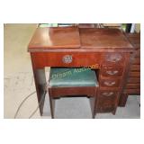 Antique Singer Sewing Machine with Stool & Extras