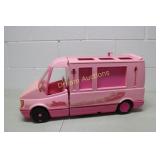 Vintage Barbie Camper 24L