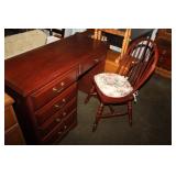 Desk & Chair 43 x 18 x 32.5H Desk & Chair 43 x 18 x 32.5H