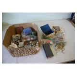 Selection of Costume Jewellery Selection of Costume Jewellery