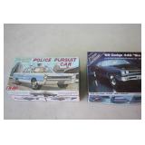 2 Vintage Models 2 Vintage Models