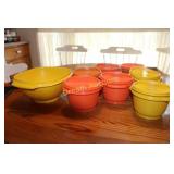 8 Vintage Tupperware with Lids