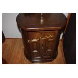 Wooden Bedside Table 19x17x22H