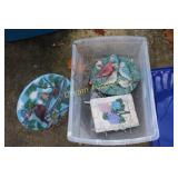 Bird Platters on Stands in Tote