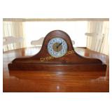 Quartz Mantle Clock 21L
