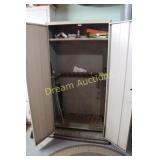 Locking Metal Gun Cabinet & Contents Locking Metal Gun Cabinet & Contents