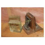 2x Book Ends 2x Book Ends