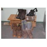 Boots Size 10.5, Inner`s & Waterproof, Boot Rack Boots Size 10.5, Inner`s & Waterproof, Boot Rack