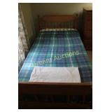 Single Bed & Bedding Single Bed & Bedding