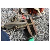 2 Vintage Clamps 2 Vintage Clamps