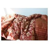 Queen Size Comforter & Cushions
