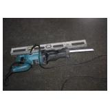 Reciprocating Saw & Level