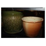 2 Flower Pots