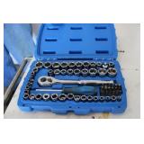 Mastercraft 62 Pieces Mechanic Tool Set