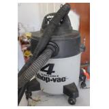 Shop Vac - 4 Gallon